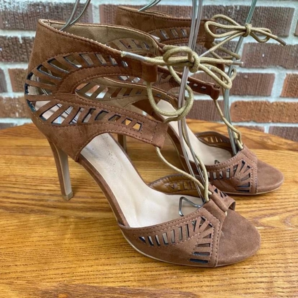 Laser Focus Cognac Suede Lace-up stiletto Heels Size 9.5